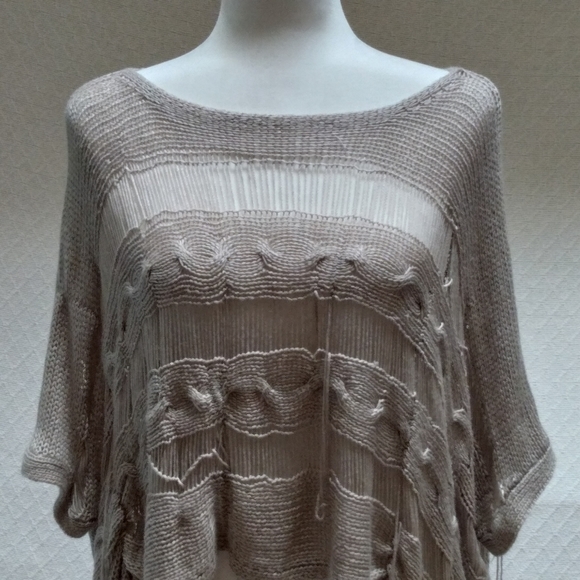 Banana Distressed Knitted Cover Up Flowy Top - Picture 2 of 7